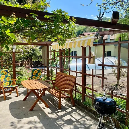 公寓 Pod Milesovkou