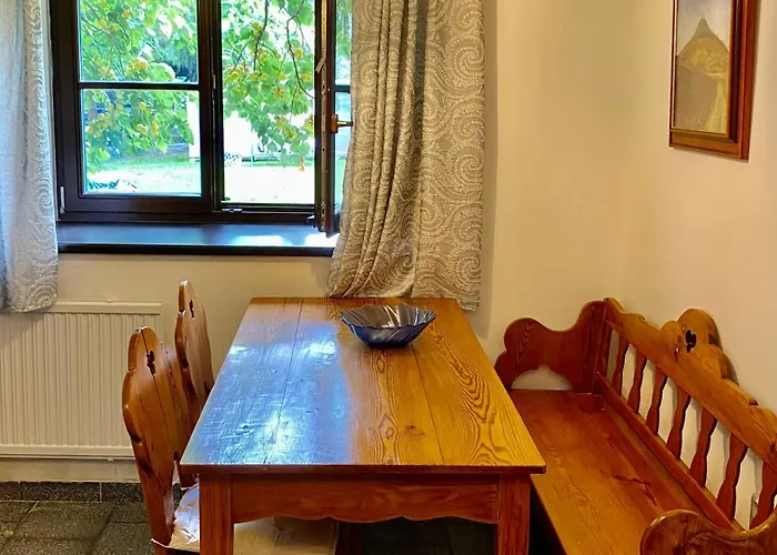 Apartment Pod Milesovkou *